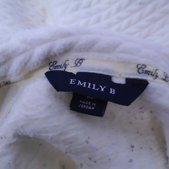 Emily B Womens Medium Ivory Oversized 100% Polyester Thick Sweatshirt Pullover - Picture 6 of 9